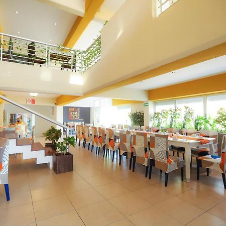 Hotel Tryp By Wyndham Chetumal Extérieur photo