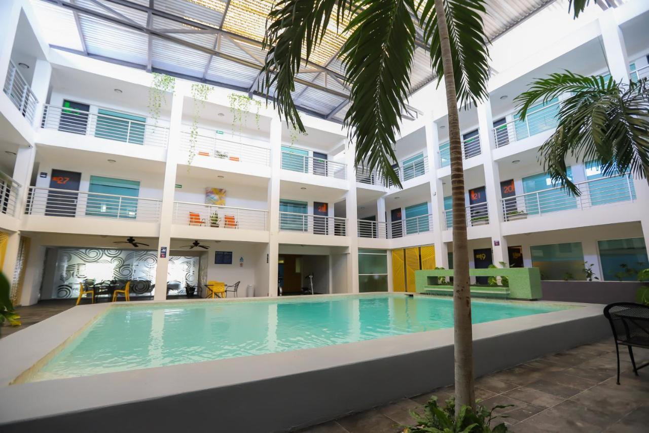 Hotel Tryp By Wyndham Chetumal Extérieur photo