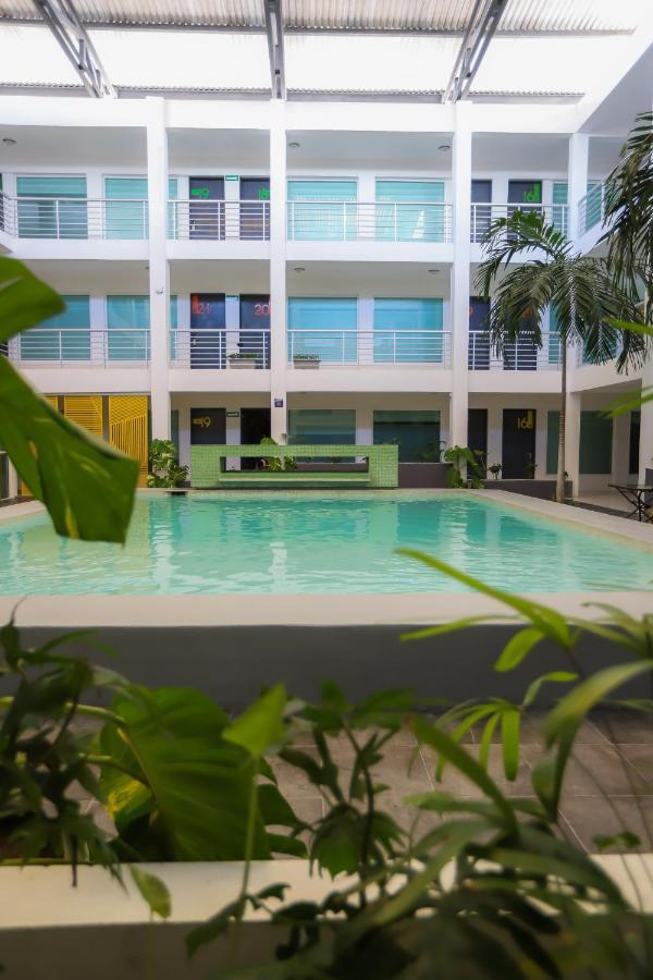 Hotel Tryp By Wyndham Chetumal Extérieur photo