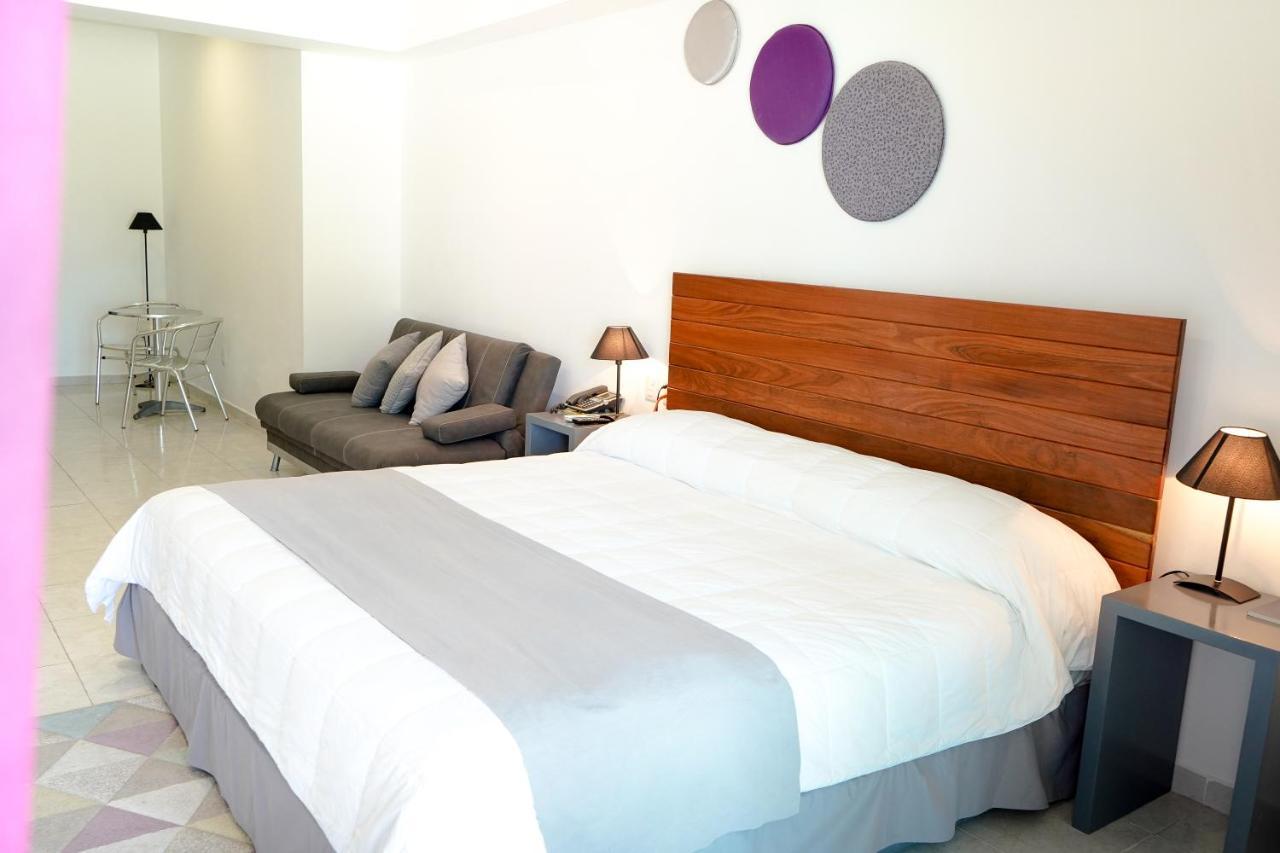 Hotel Tryp By Wyndham Chetumal Extérieur photo